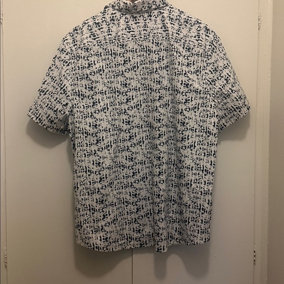 Express Navy and White Patterned Shirt - Picture 6 of 7